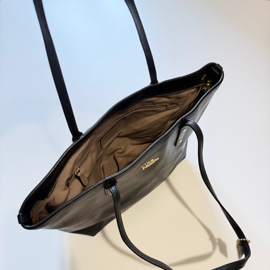 Vintage Y2K black Coach handbag