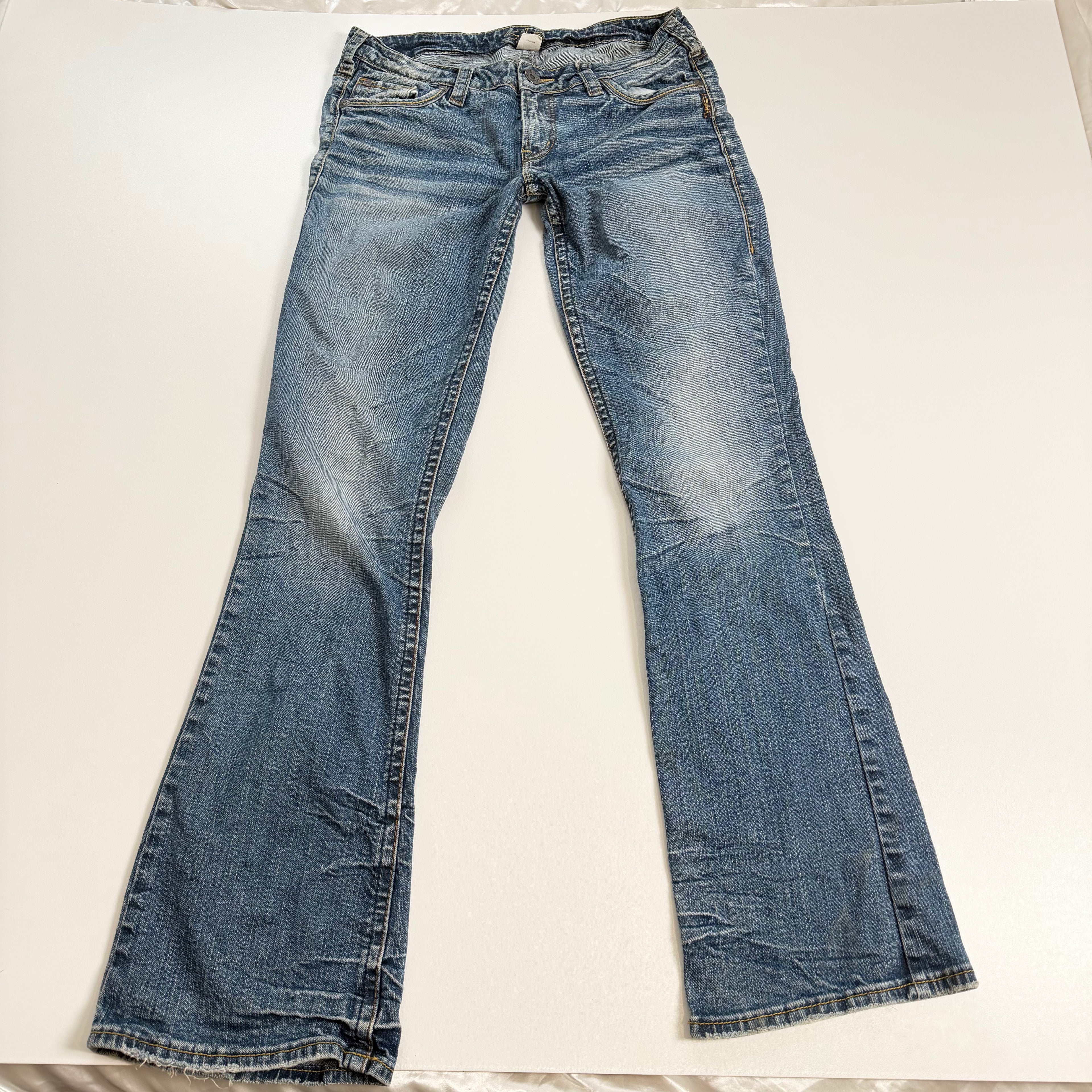 Vintage Y2K low rise blue flare jeans size S