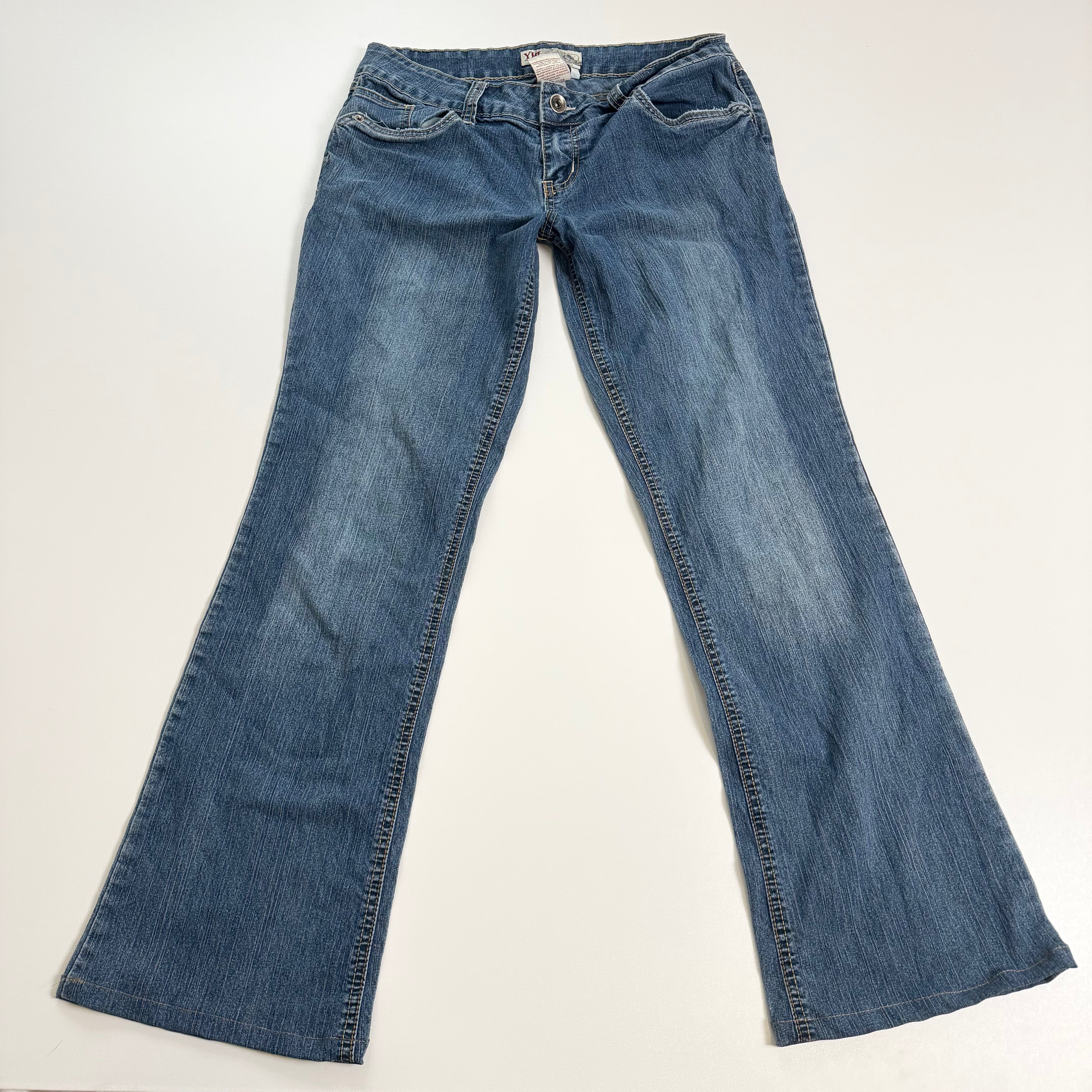 Vintage Y2K low rise flare jeans size S