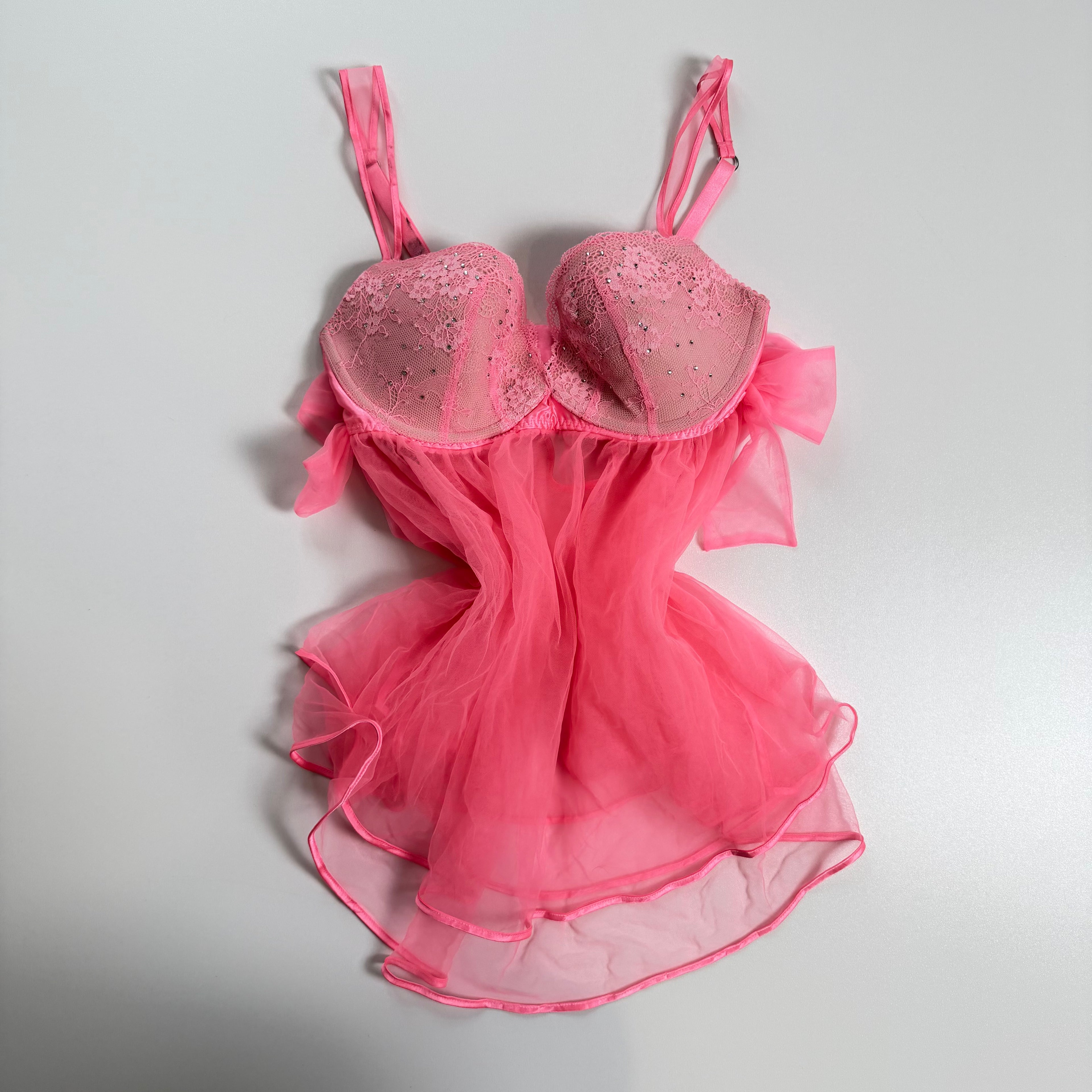 Vintage y2k pink Victoria’s Secret mesh flowy babydoll size M/L