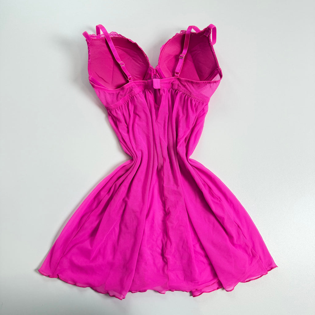 Vintage Y2K pink lacy flowy babydoll size S/M