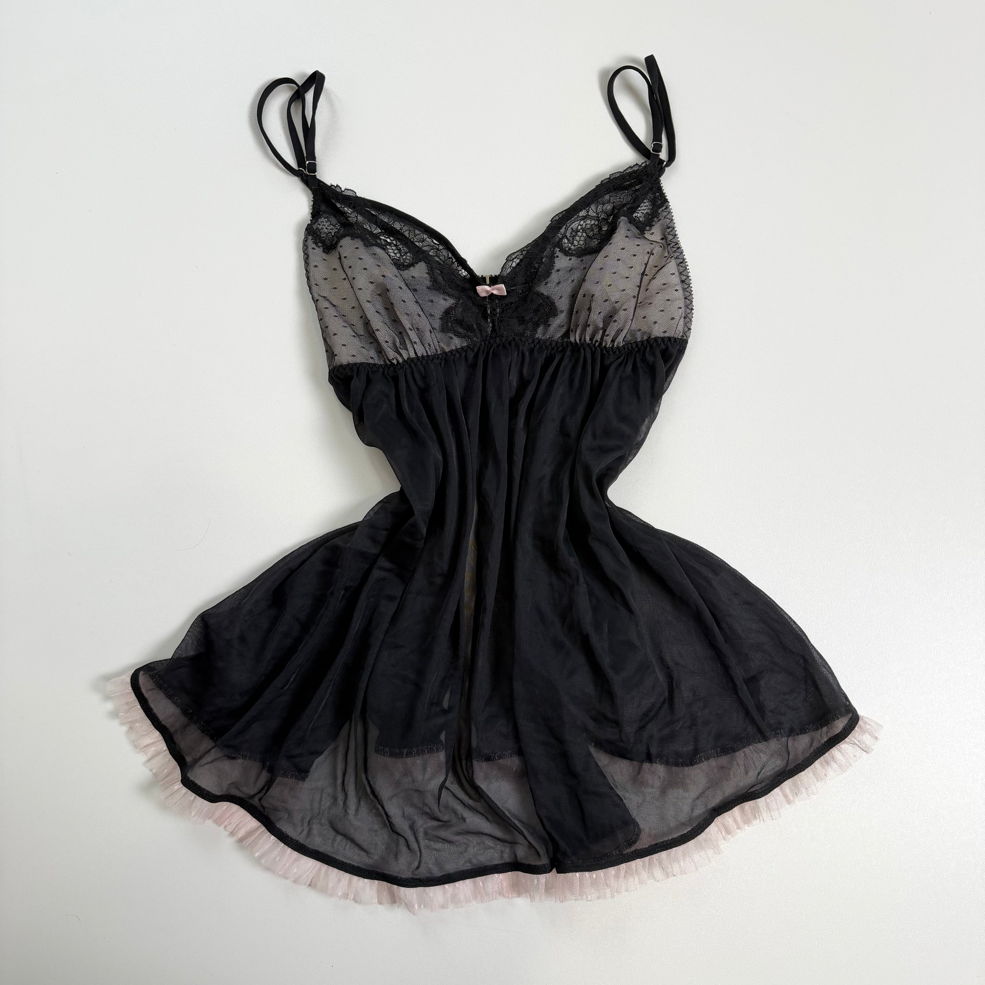 Vintage Y2K 2000s Victoria’s Secret black white flowy coquette babydoll size M