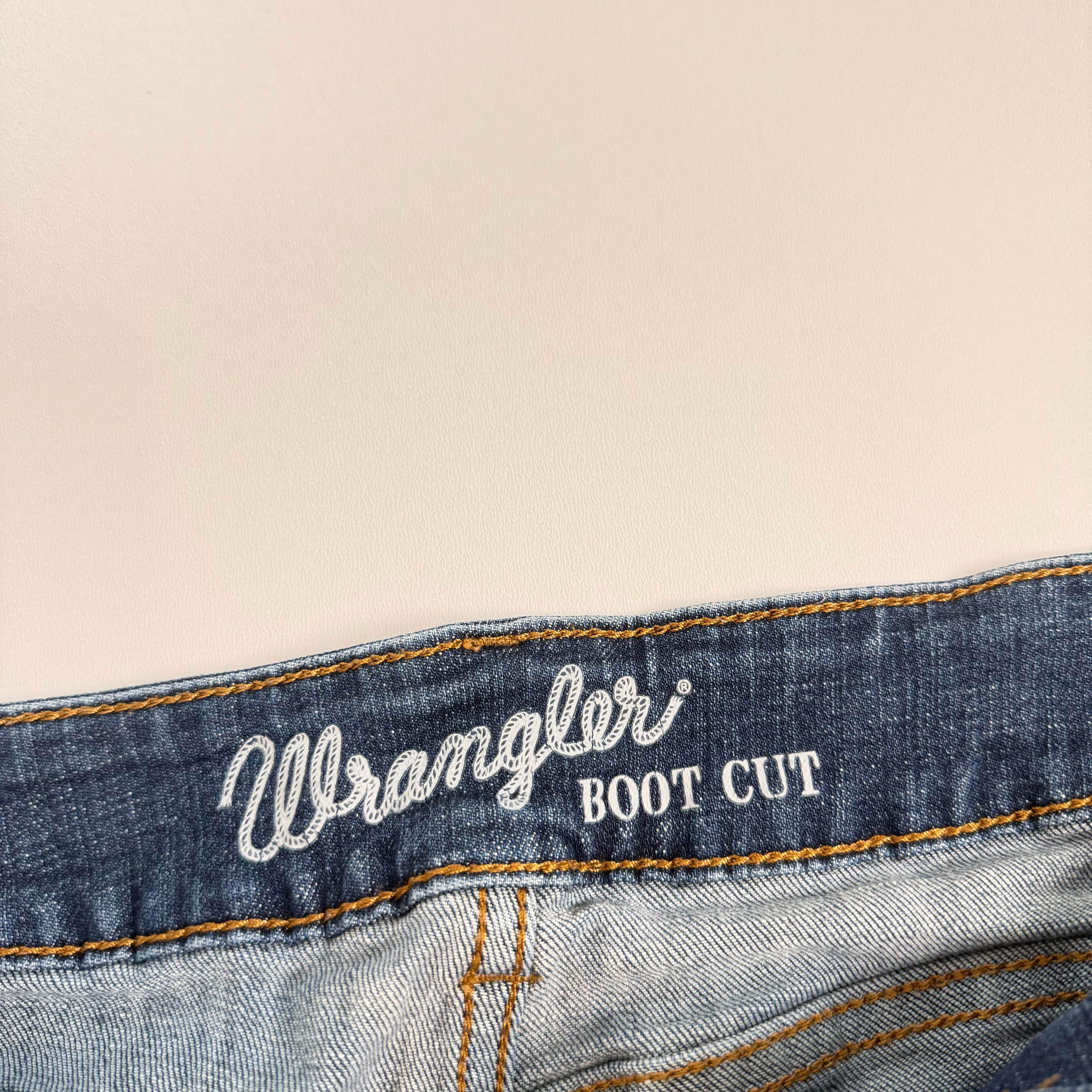 Vintage Y2K low rise flare jeans size S