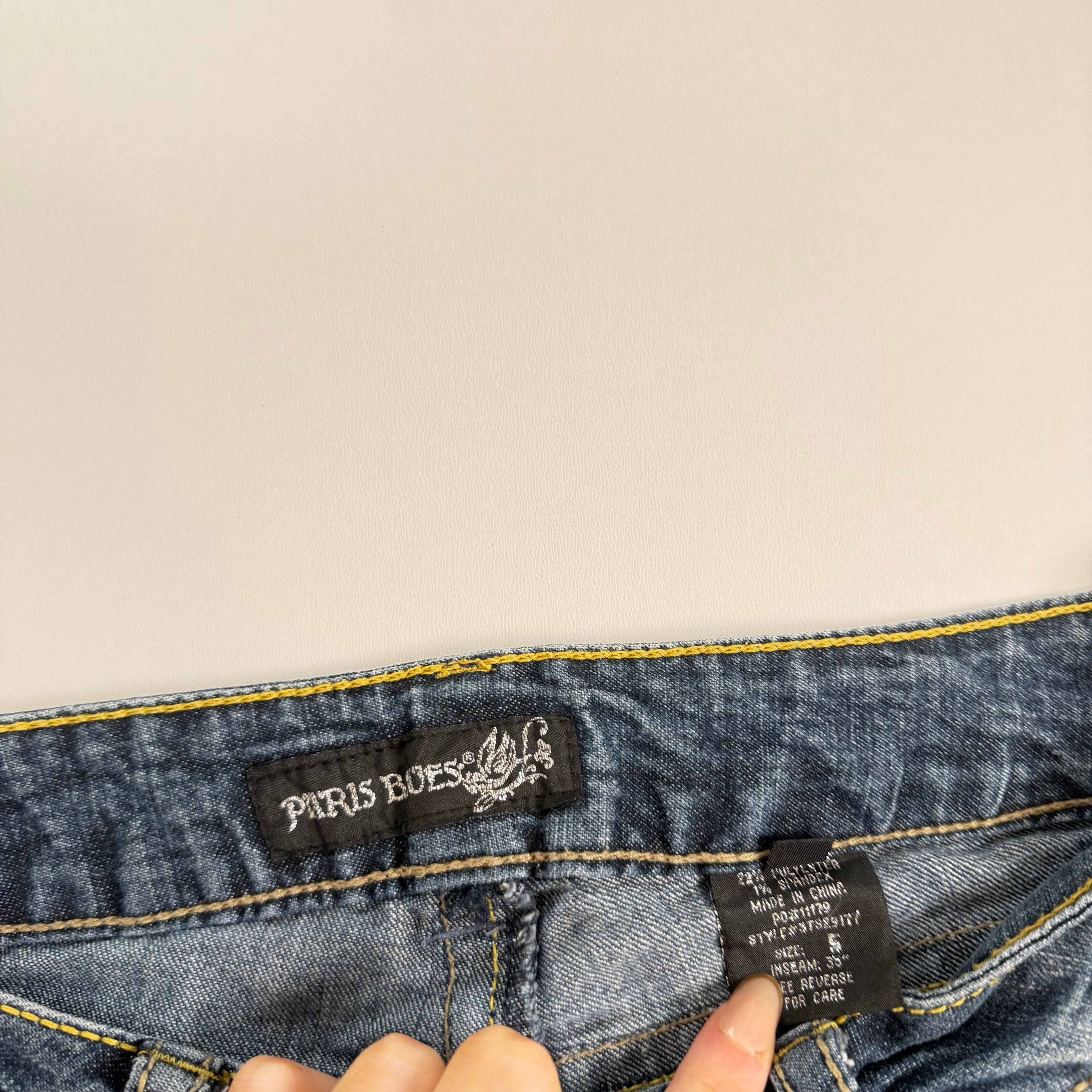 Vintage Y2K embroidered low rise flare jeans size XS/S