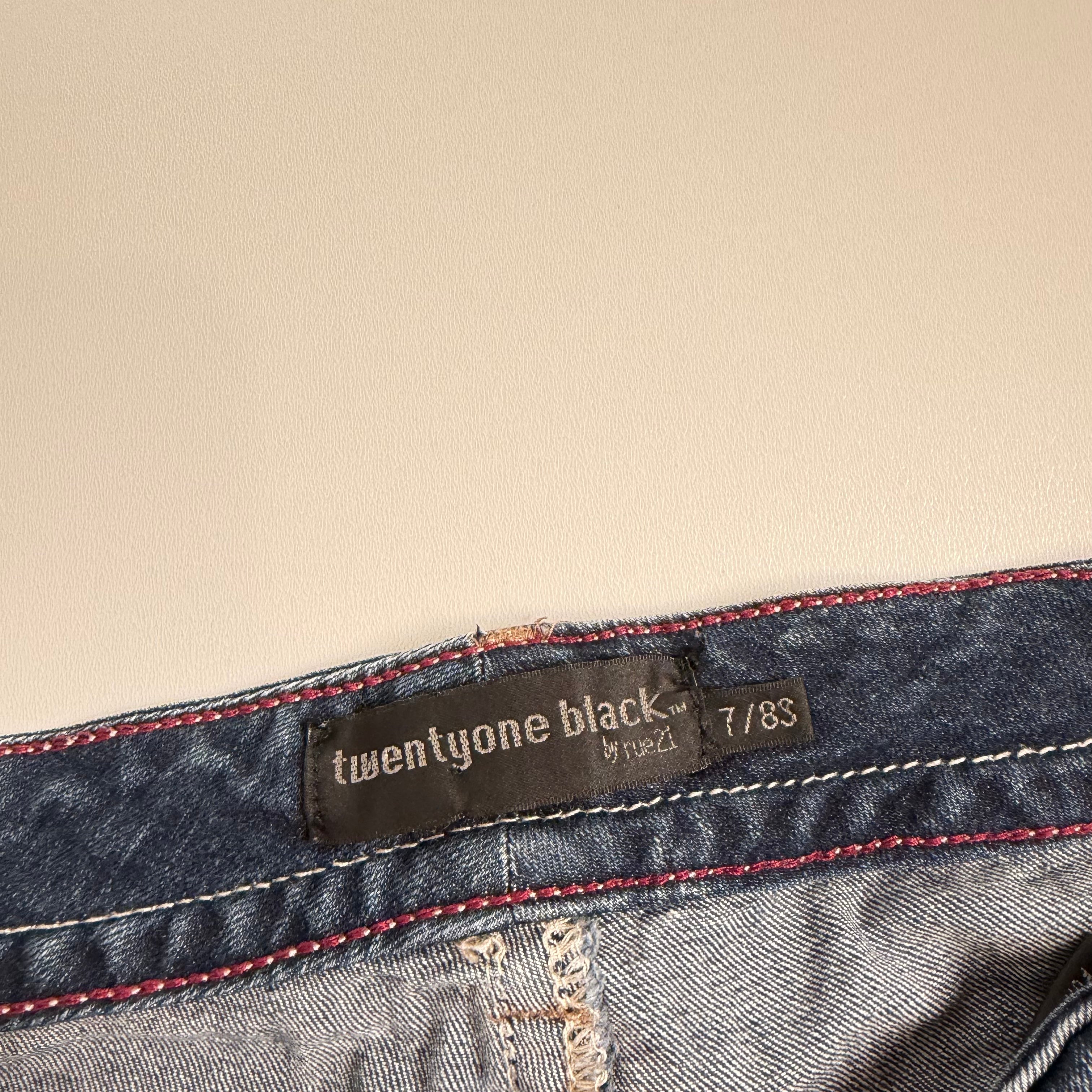 Vintage Y2K low rise flare jeans size XS