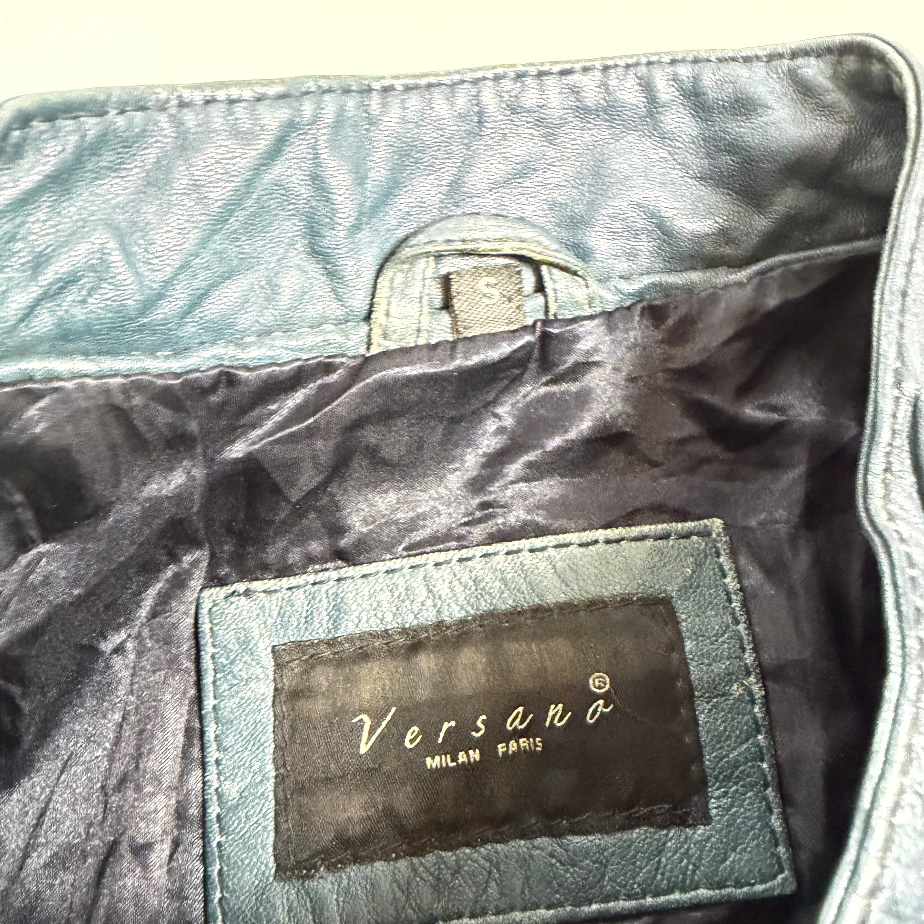 Vintage Y2K blue fitted leather jacket size M/L