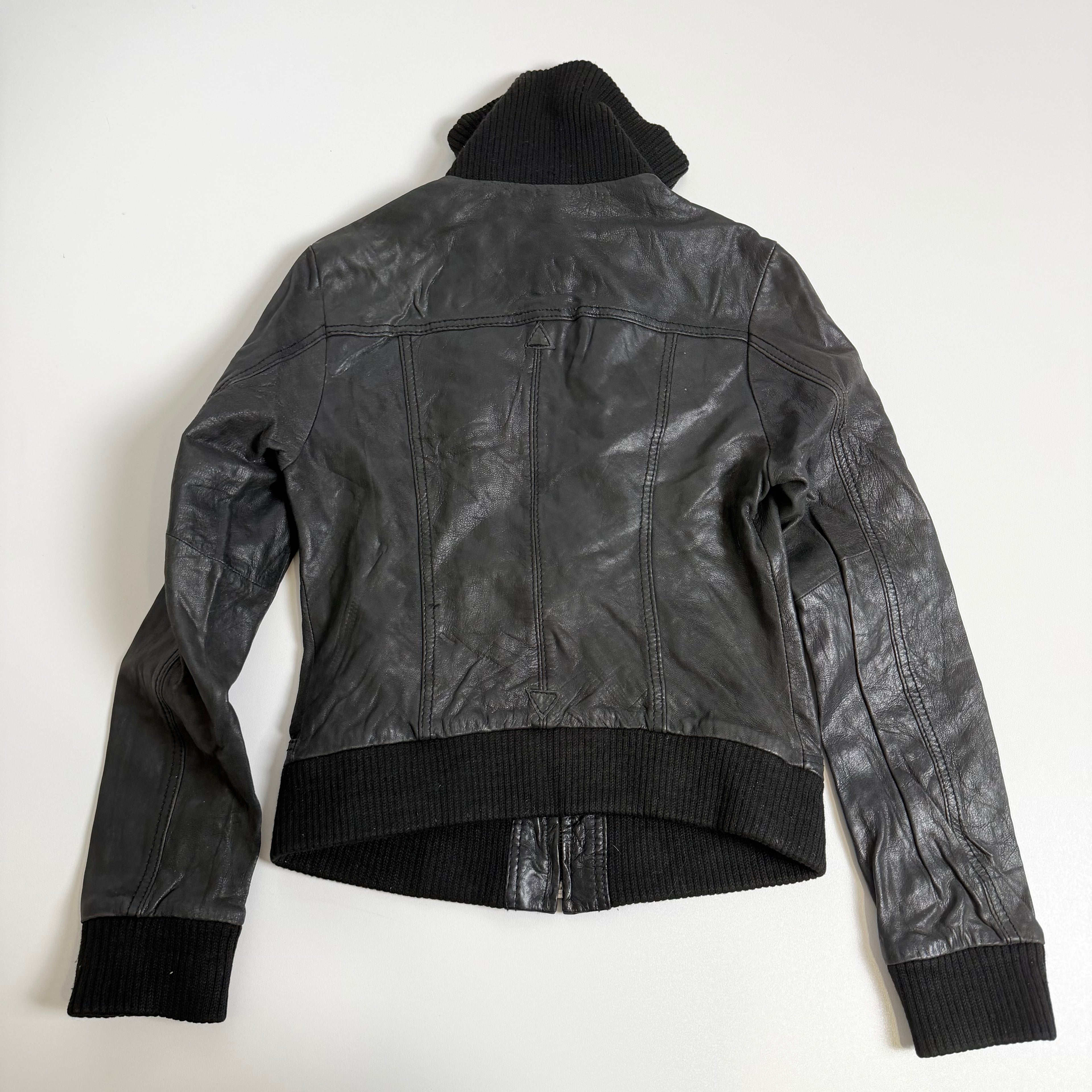 Vintage Y2K black knit leather jacket size M