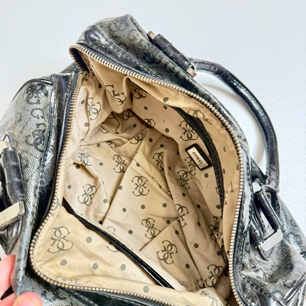 Vintage Y2K Guess grey black logo handbag