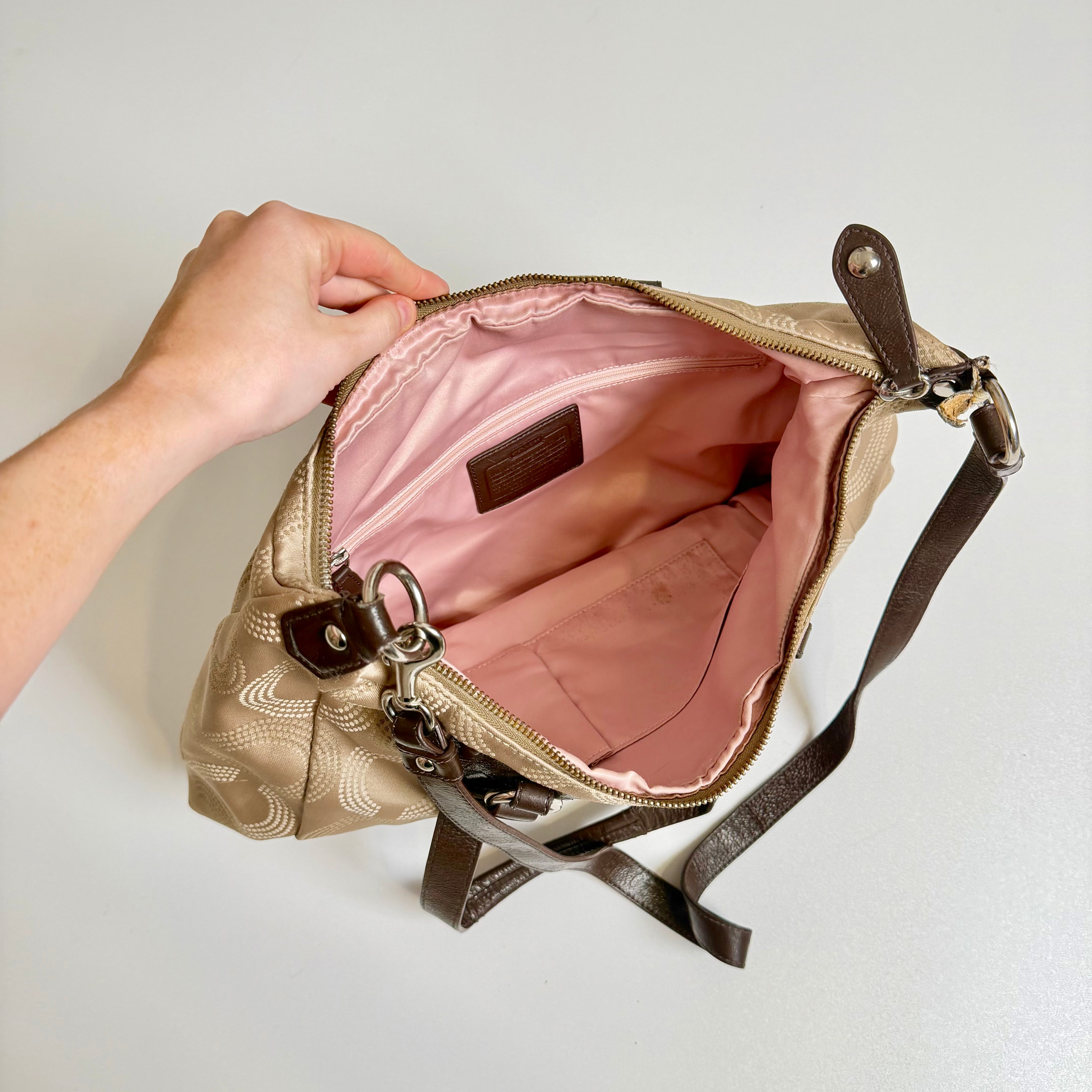 Vintage Y2K Coach monogram brown beige handbag