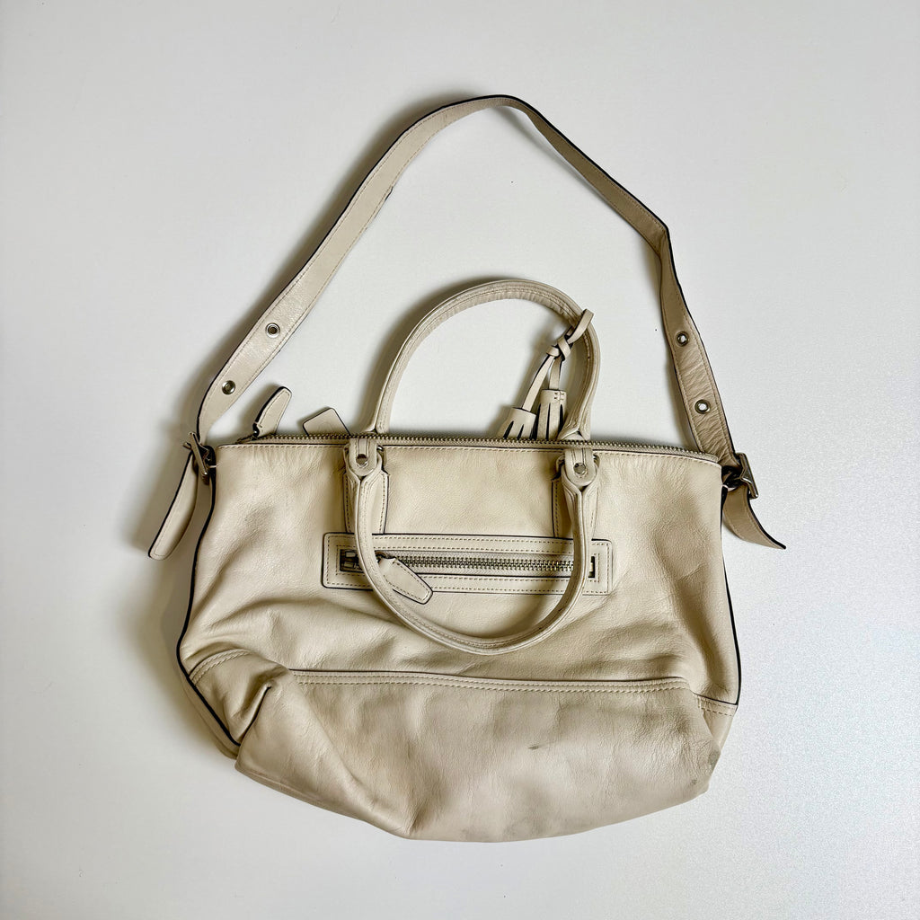 Vintage Y2K white/cream Coach handbag